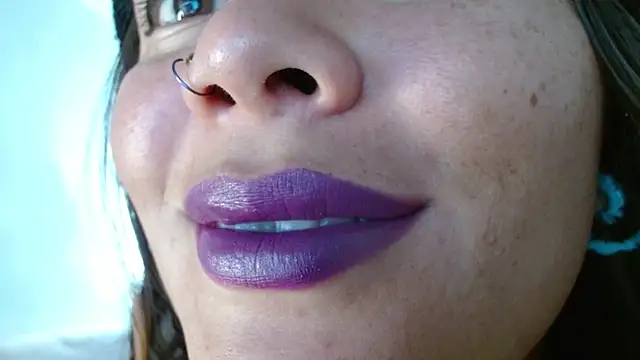 Snapshot of miss_evoleth2 chatting on May 7, 2026, 2:44 pm miss evoleth2 online show from May 7, 2026, 2:44 pm
