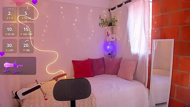 karlahush online show from December 11, 2024, 7:14 pm