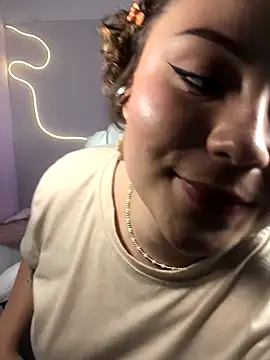 karlahush online show from October 17, 2025, 10:23 pm