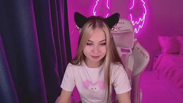 tikkisa online show from December 3, 2024, 2:38 pm