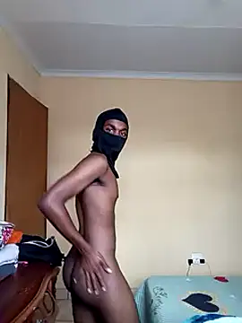 Snapshot of FuckMeNice24 chatting on March 4, 2025, 5:53 am FuckMeNice24 online show from March 4, 2025, 5:53 am