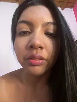 Snapshot of nicole_fisherr chatting on May 20, 2026, 3:34 am nicole fisherr online show from May 20, 2026, 3:34 am