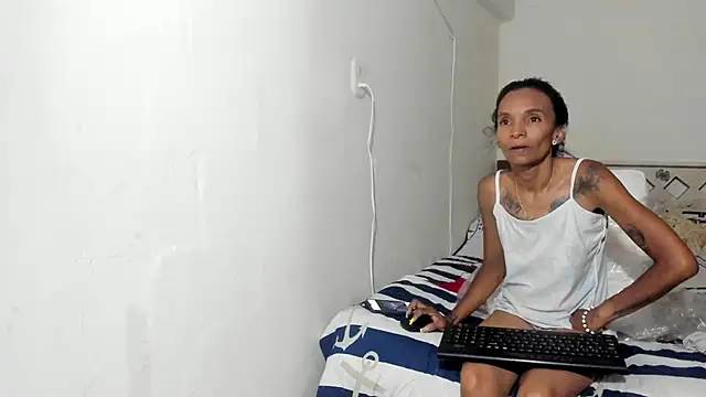 Snapshot of Brianrosex chatting on March 15, 2025, 5:08 am Brianrosex online show from March 15, 2025, 5:08 am