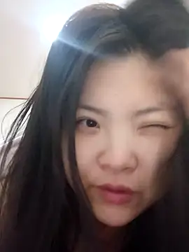 Snapshot of hello098712 chatting on February 10, 2025, 8:31 pm hello098712 online show from February 10, 2025, 8:31 pm