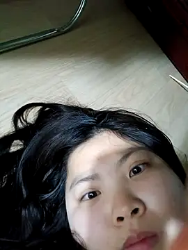 Snapshot of hello098712 chatting on March 5, 2025, 3:07 pm hello098712 online show from March 5, 2025, 3:07 pm