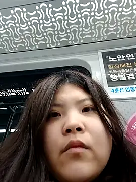 Snapshot of hello098712 chatting on March 10, 2025, 1:56 am hello098712 online show from March 10, 2025, 1:56 am