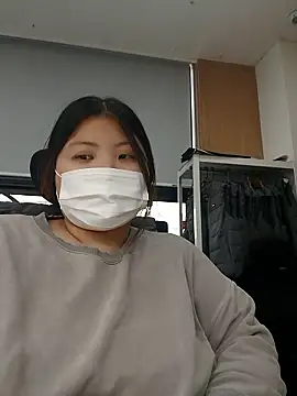 Snapshot of hello098712 chatting on October 1, 2025, 3:23 am hello098712 online show from October 1, 2025, 3:23 am