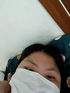 Snapshot of hello098712 chatting on October 27, 2025, 10:19 am hello098712 online show from October 27, 2025, 10:19 am