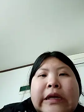 Snapshot of hello098712 chatting on December 15, 2025, 9:46 am hello098712 online show from December 15, 2025, 9:46 am