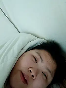 Snapshot of hello098712 chatting on February 19, 2026, 10:11 am hello098712 online show from February 19, 2026, 10:11 am