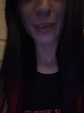 MissMidnightUK online show from May 15, 2026, 11:34 pm