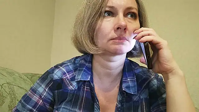 EdithManning online show from January 20, 2025, 8:41 am