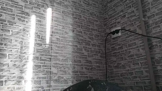 EdithManning online show from February 11, 2025, 9:20 am