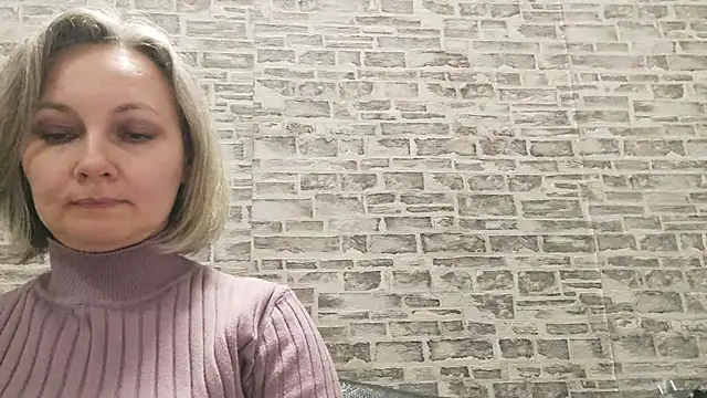 EdithManning online show from February 27, 2025, 3:15 pm