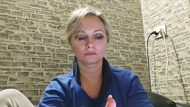 EdithManning online show from March 6, 2025, 3:35 pm