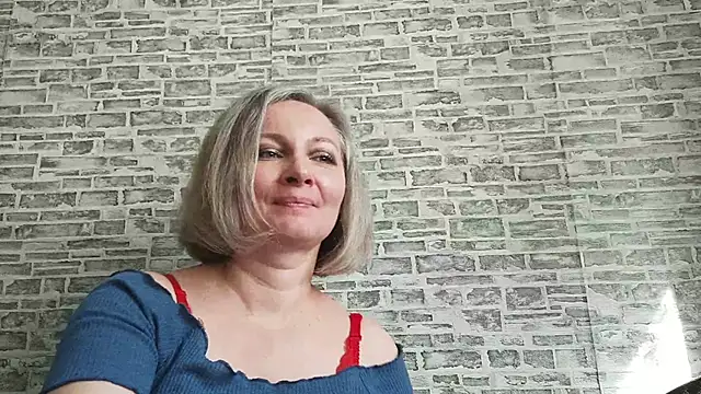 EdithManning online show from March 7, 2025, 9:40 am