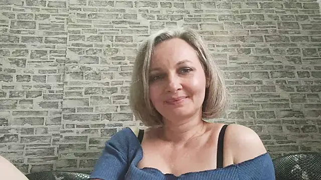 EdithManning online show from March 10, 2025, 12:15 pm