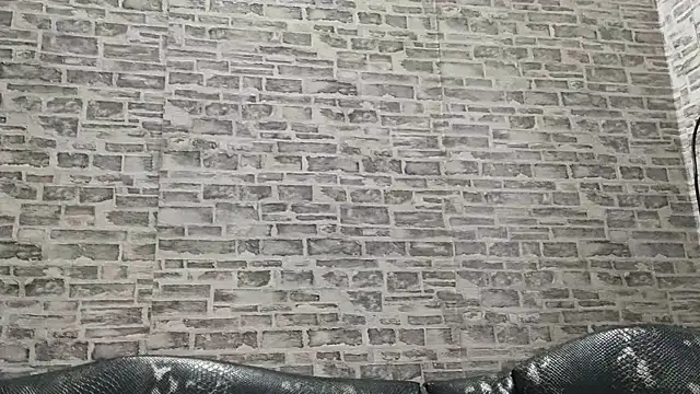 EdithManning online show from March 17, 2025, 6:51 am