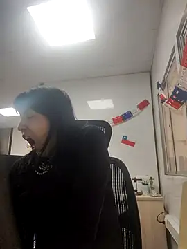 maria lasexy online show from September 24, 2025, 12:19 pm