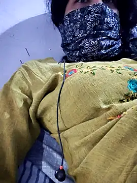 Snapshot of Hot-Anuska chatting on September 11, 2025, 4:12 am Hot-Anuska online show from September 11, 2025, 4:12 am