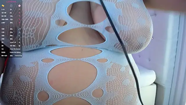 miisevvie  online show from January 11, 2026, 12:26 am