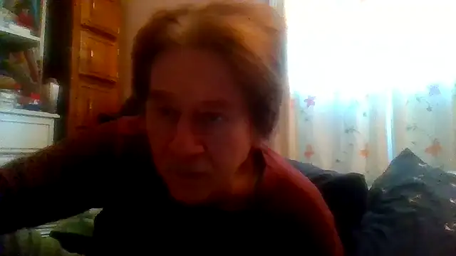 Snapshot of frankie7inch chatting on June 3, 2026, 10:40 am frankie7inch online show from June 3, 2026, 10:40 am