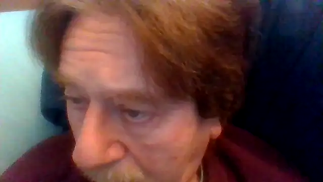 Snapshot of frankie7inch chatting on June 3, 2026, 2:33 pm frankie7inch online show from June 3, 2026, 2:33 pm