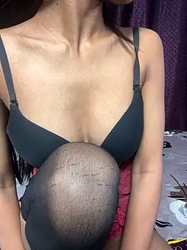 Snappy girl online show from January 2, 2025, 10:58 am