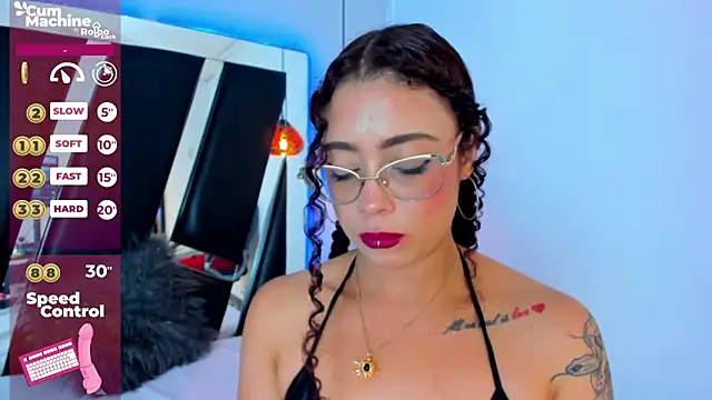 antonelllepiercee online show from February 22, 2025, 2:41 pm