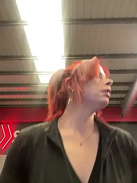 Snapshot of livelovelanaUk chatting on January 10, 2025, 12:58 pm livelovelanaUk online show from January 10, 2025, 12:58 pm