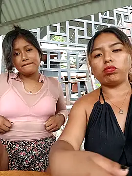 Snapshot of Karol-kamila19 chatting on December 2, 2024, 4:09 pm Karol-kamila19 online show from December 2, 2024, 4:09 pm