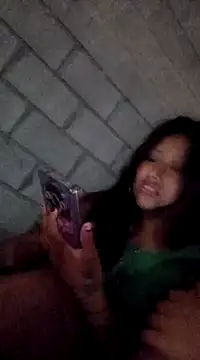 Snapshot of Karol-kamila19 chatting on December 3, 2024, 12:35 am Karol-kamila19 online show from December 3, 2024, 12:35 am