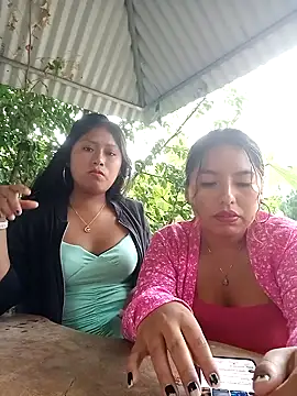 Snapshot of Karol-kamila19 chatting on December 3, 2024, 1:43 pm Karol-kamila19 online show from December 3, 2024, 1:43 pm