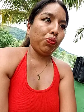 Snapshot of Karol-kamila19 chatting on January 13, 2025, 4:51 pm Karol-kamila19 online show from January 13, 2025, 4:51 pm