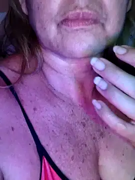 Kasandra Ho online show from March 1, 2026, 2:13 am