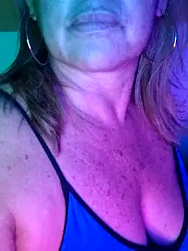 Kasandra Ho online show from March 28, 2026, 2:38 pm