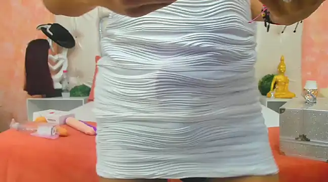 NahomiWhitel online show from January 25, 2025, 11:55 am