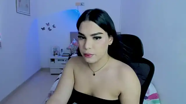 linda zaam83866 online show from October 27, 2025, 5:50 pm