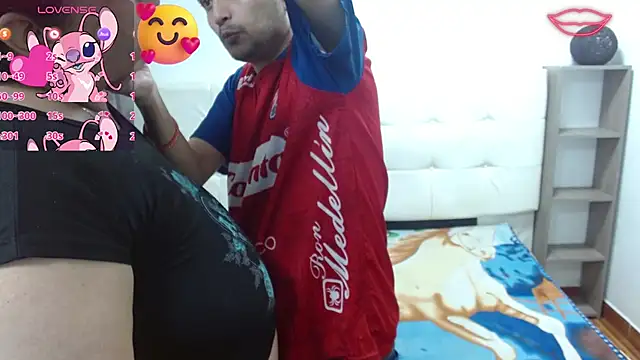 Snapshot of Candy_and_Jh0n chatting on November 5, 2025, 4:01 am Candy and Jh0n online show from November 5, 2025, 4:01 am