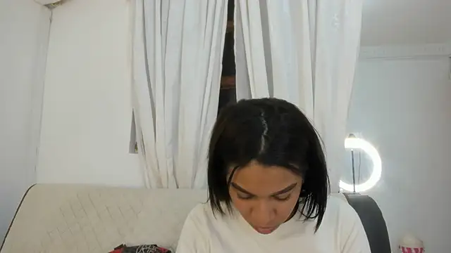 Snapshot of Fernanda_brown18 chatting on October 27, 2025, 9:19 pm Fernanda brown18 online show from October 27, 2025, 9:19 pm