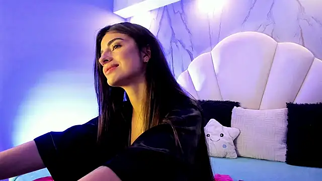 Megga Bluee online show from March 4, 2025, 7:54 pm