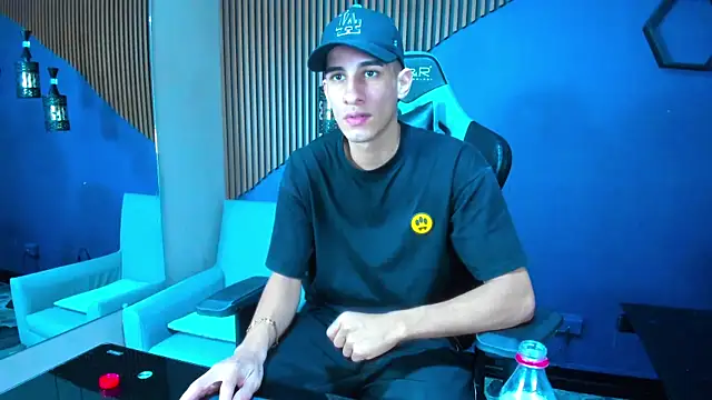 JakeMoxley online show from March 1, 2025, 7:48 pm