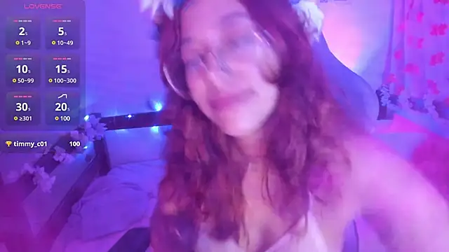 Snapshot of _Moon_Johnson chatting on March 23, 2025, 3:54 am Moon Johnson online show from March 23, 2025, 3:54 am