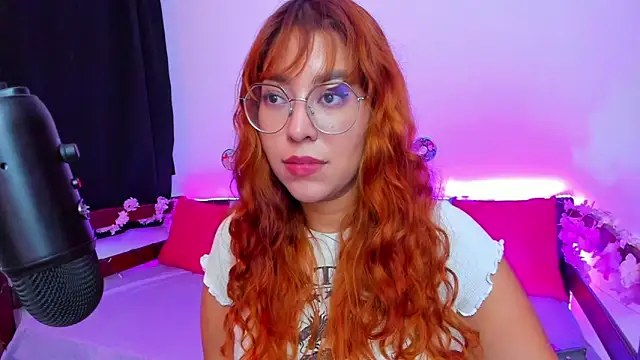 Snapshot of _Moon_Johnson chatting on September 14, 2025, 11:59 pm Moon Johnson online show from September 14, 2025, 11:59 pm