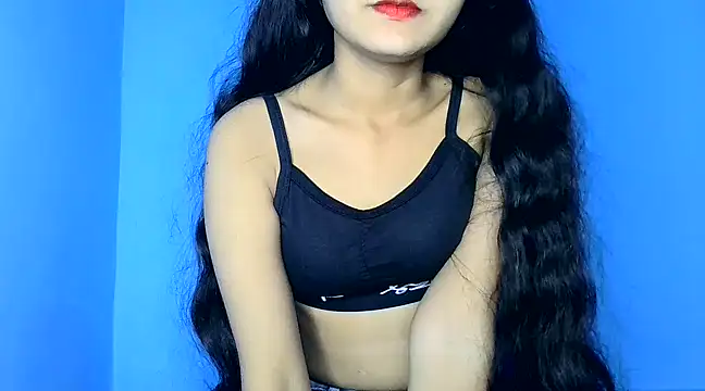 SUZY FROMUS online show from January 11, 2025, 7:59 pm