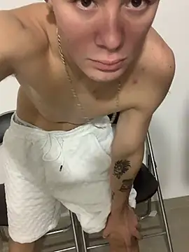 Snapshot of Niko_128 chatting on December 7, 2024, 2:09 am Niko 128 online show from December 7, 2024, 2:09 am