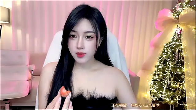 K-moumou online show from December 22, 2025, 2:47 pm