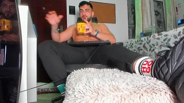 Snapshot of welcometo_hell chatting on December 2, 2025, 11:45 pm welcometo hell online show from December 2, 2025, 11:45 pm