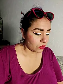 Viiooleetaas online show from March 10, 2025, 11:27 pm