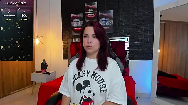 tatiana sc online show from March 15, 2025, 6:32 pm